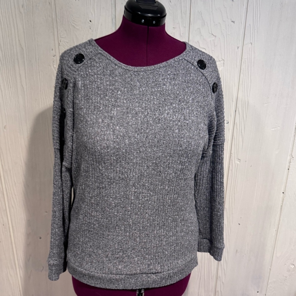 don’t.stop.believing Grey Sweater with Buttons, Size L